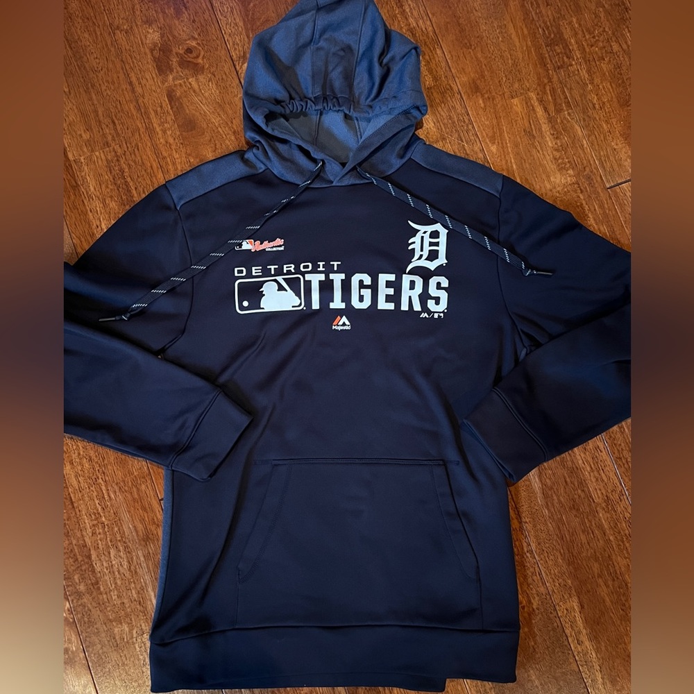 Detroit Tigers Medium Navy Hoodie
